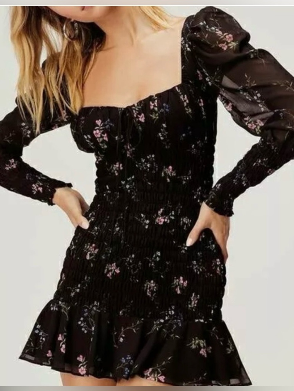 For love and lemons Dixon black floral smocked mini dress SZ S romantic